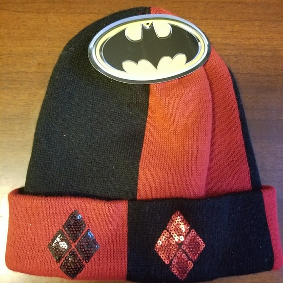 DC Comics Harley Quinn beanie, snapback, and cap - Picture 4 of 5